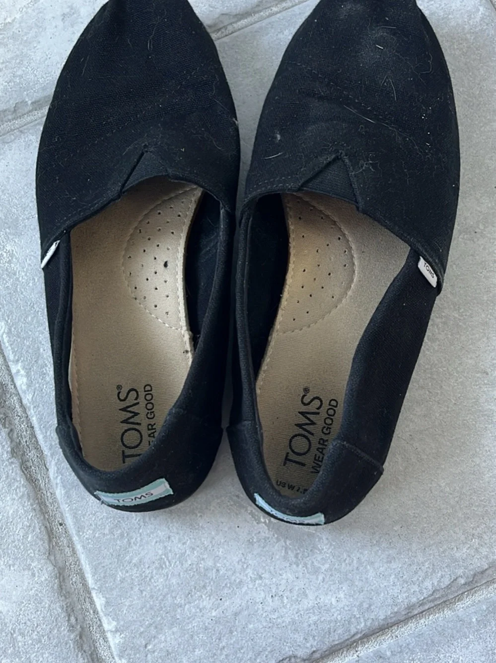 TOMS Black Canvas Women's Slip-On Flats
